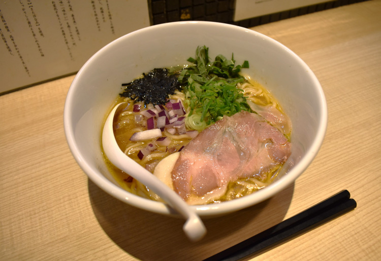 うにらぁ麺